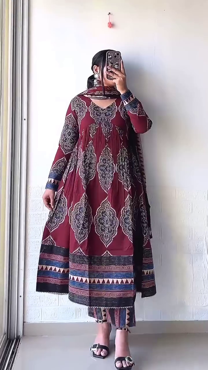 Elegant Maroon Printed Anarkali Set with Dupatta – Timeless Ethnic Grace - Image 2