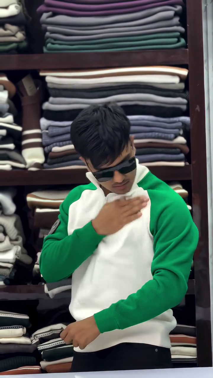 Premium Sweatshirt – Sporty Look with Everyday Comfort - Image 11