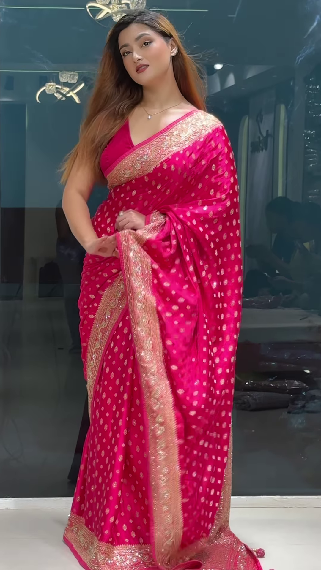 Ethnic Motifs Zari Banarasi Saree – A Timeless Banarasi Treasure