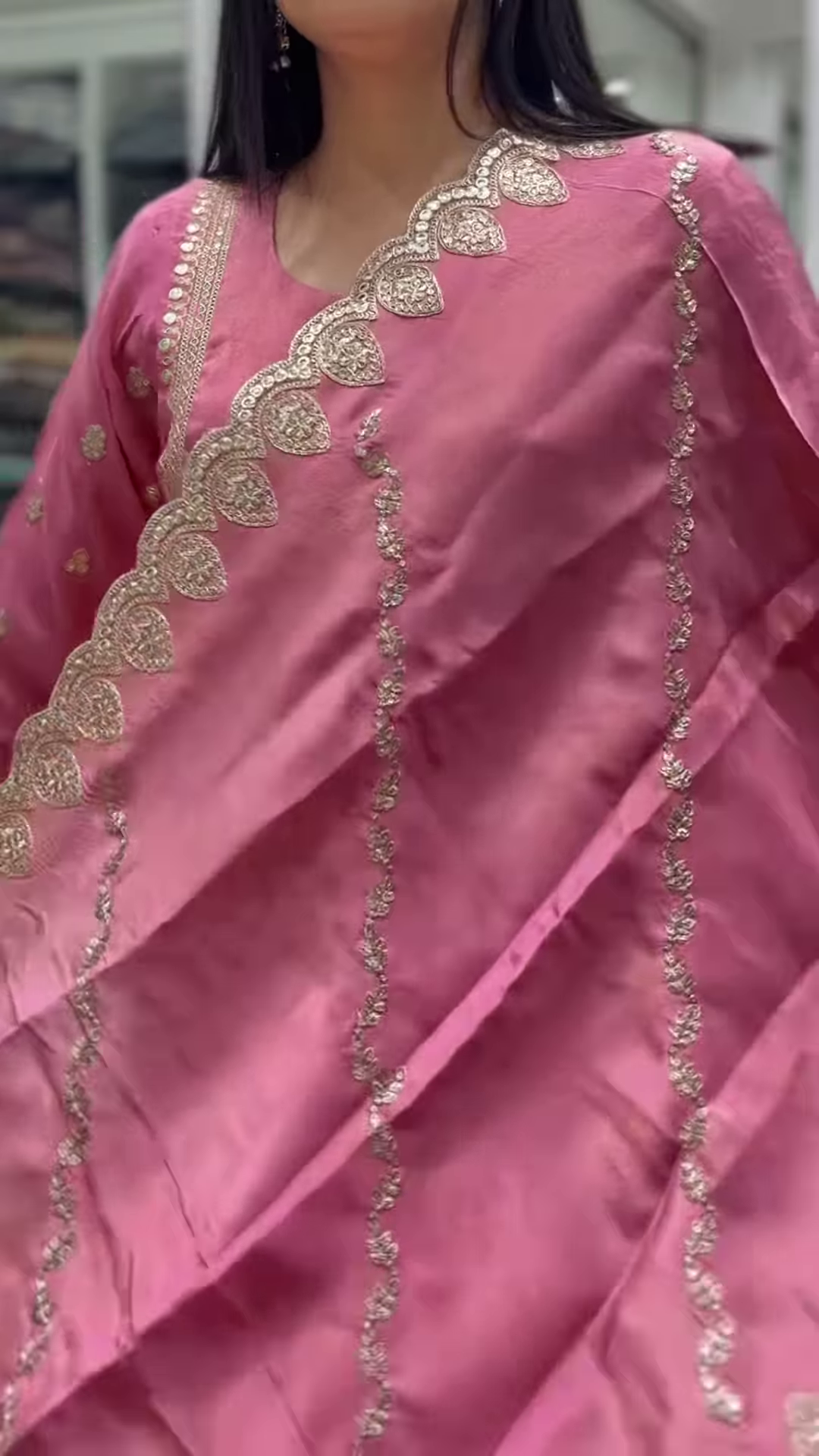 Women’s Embroidered Anarkali Kurta Set – A Timeless Blend of Tradition & Elegance - Image 5