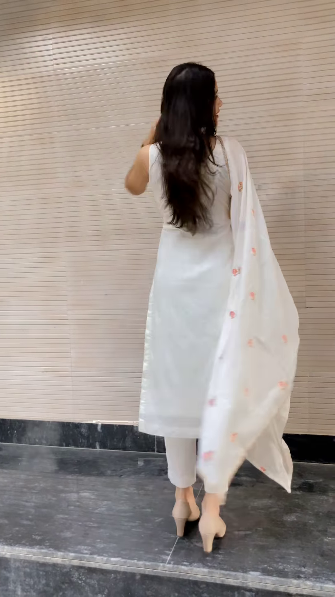 Ethereal White: A Modern Take on Traditional Kurti Ensemble - Image 2